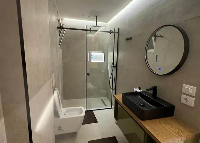 Juna's Blissful * Vlorë